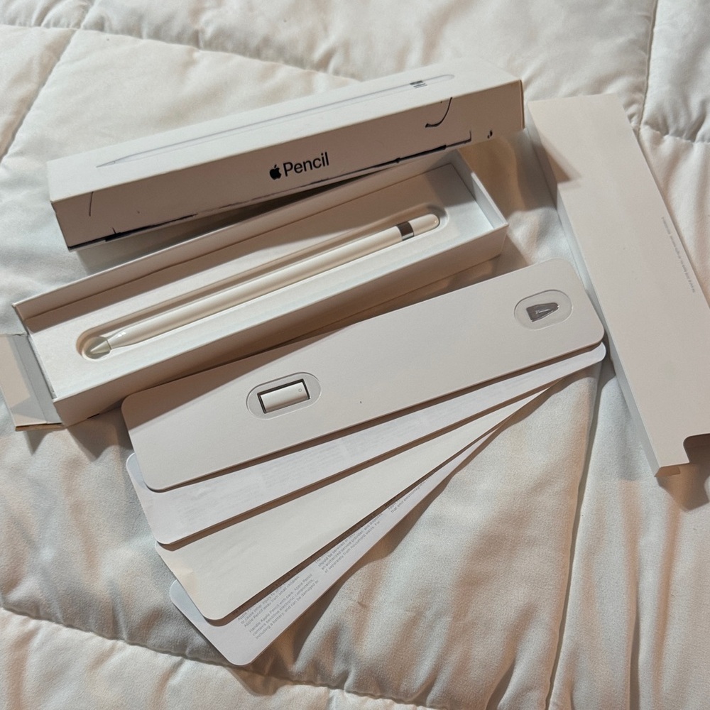 1st generation Apple Pencil with Packaging